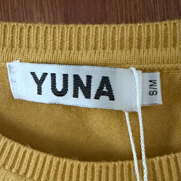 Mustard Yellow Sweater with Lace Detail - Picture 4 of 11